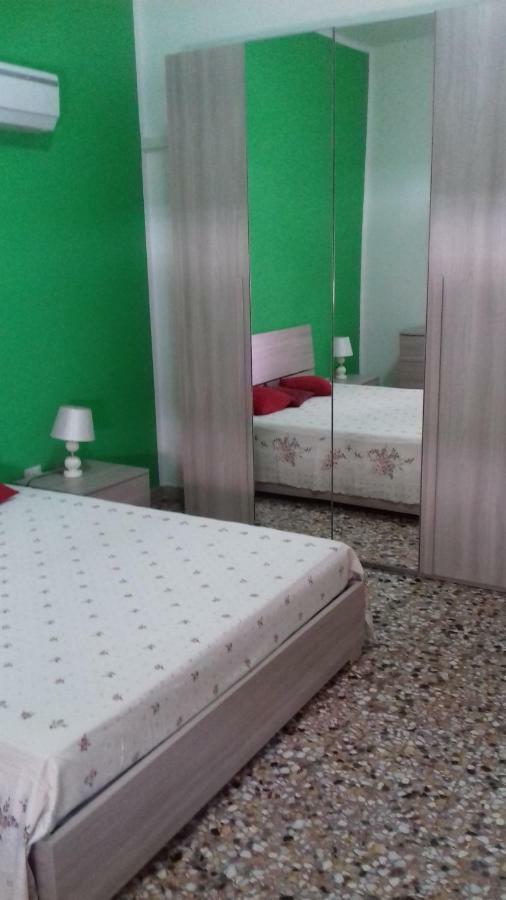 Camere In Affitto Sassari Exterior foto