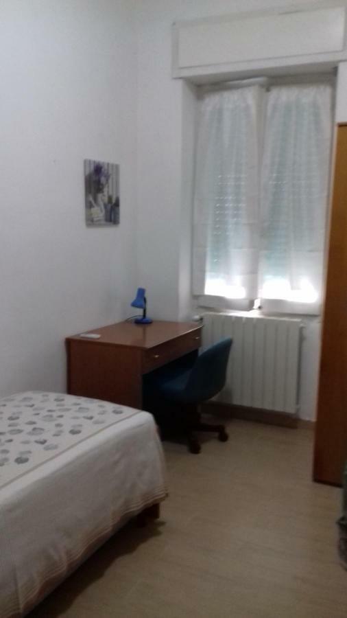Camere In Affitto Sassari Exterior foto